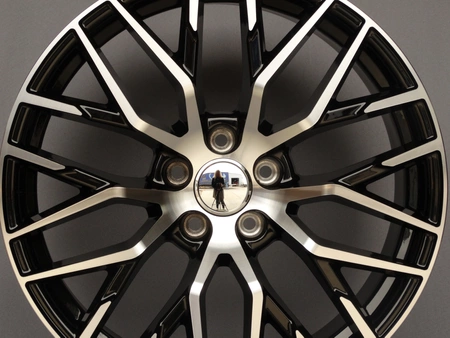 4x felgi 18" 5x112 Audi A3 8Y A4 B9 A6 C8 A8 D3 Q3 Q5
