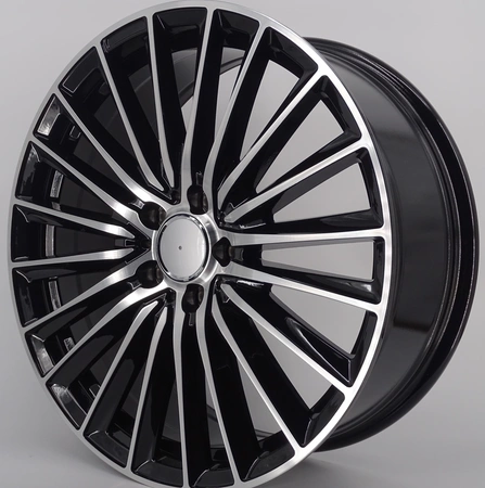 4x kute felgi 18" 5x112 Mercedes GLA GLC GLB C E SL SLK CLK CLA